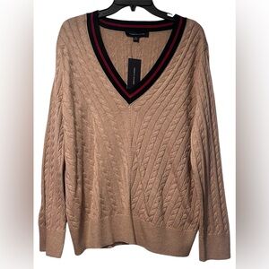 Tommy Hilfiger NWT XL Camel Cable Knit V-Neck Sweater Preppy Red Navy Trim